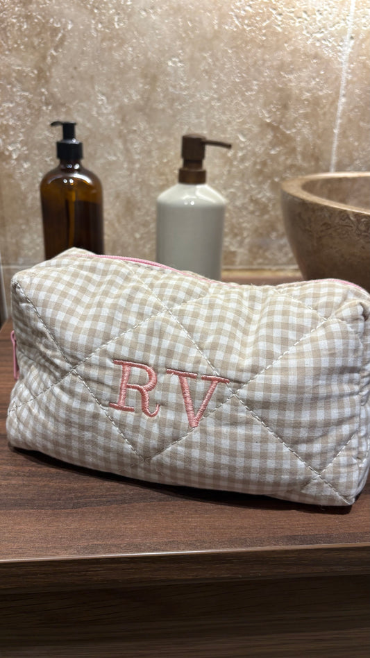 Trousse brodée - Beige et rose vichy