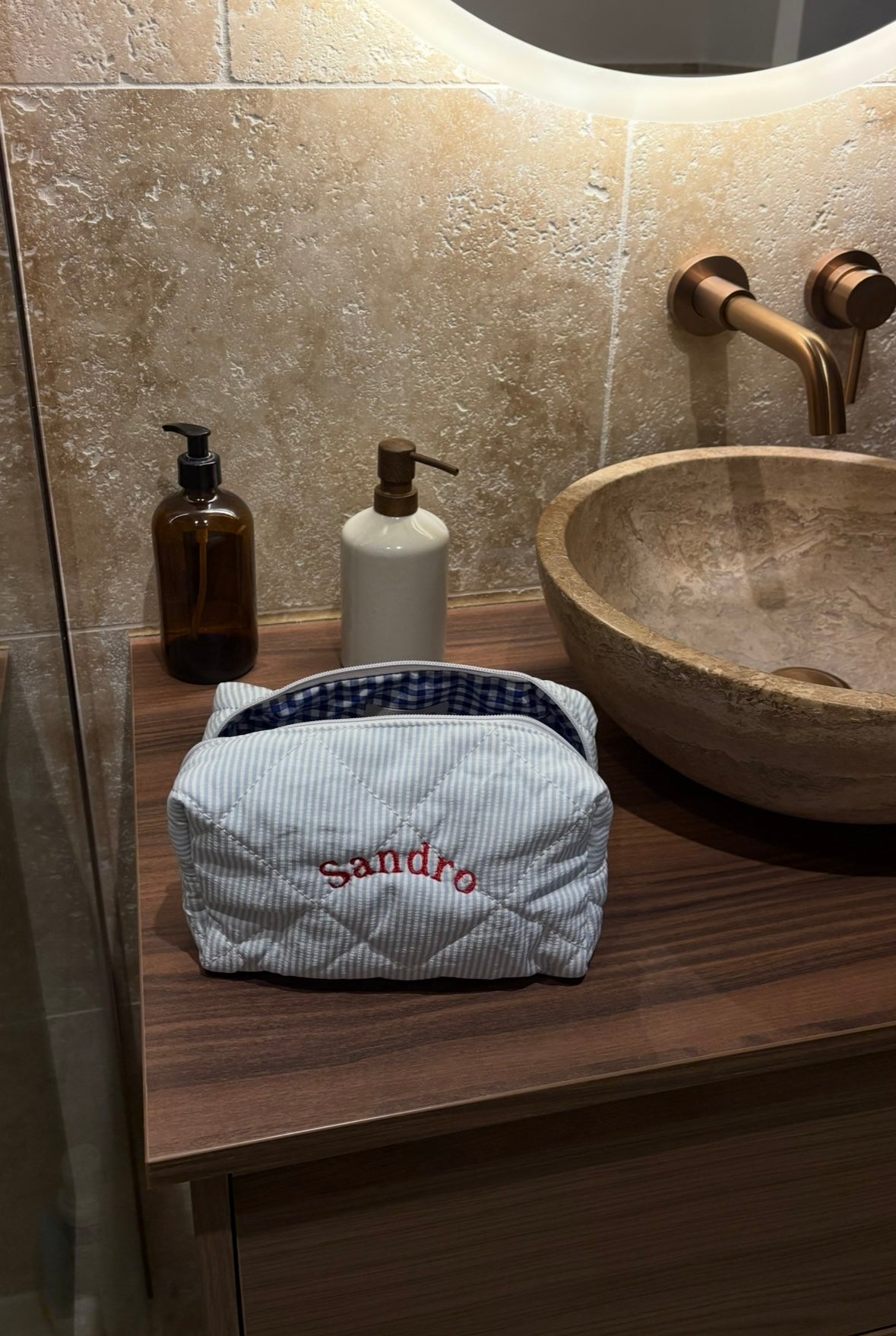 Trousse brodée - Bleu rayures